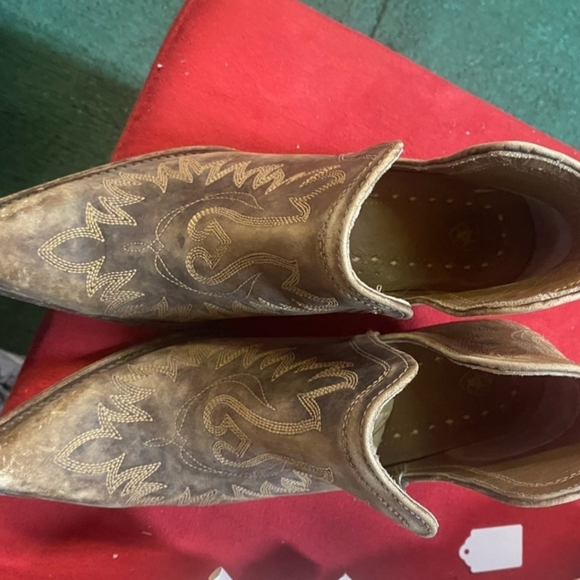 Ariat Brown Western Ankle Boots - Picture 12 of 14